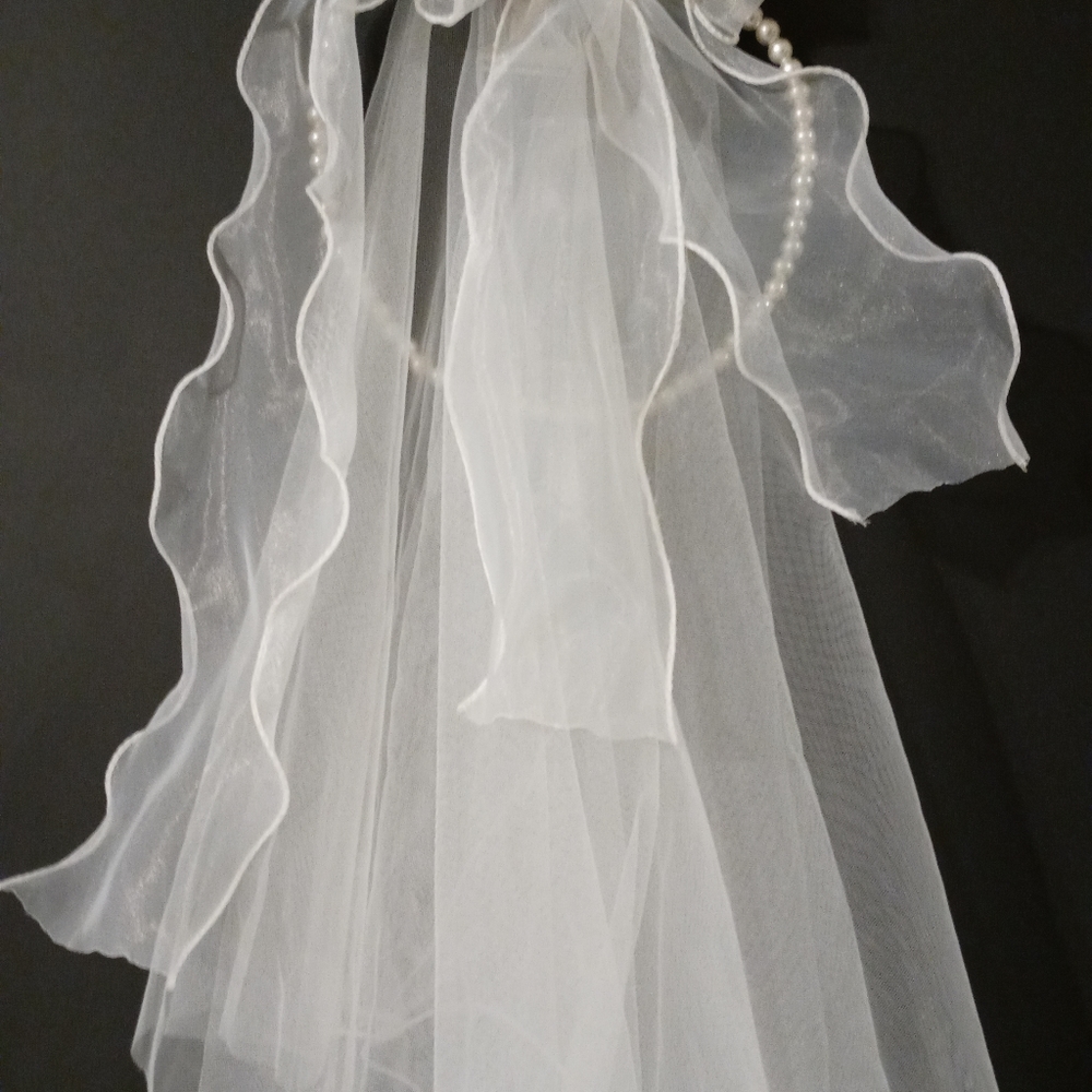 Edgehill Collection Pearl Veil - Picture 9 of 11